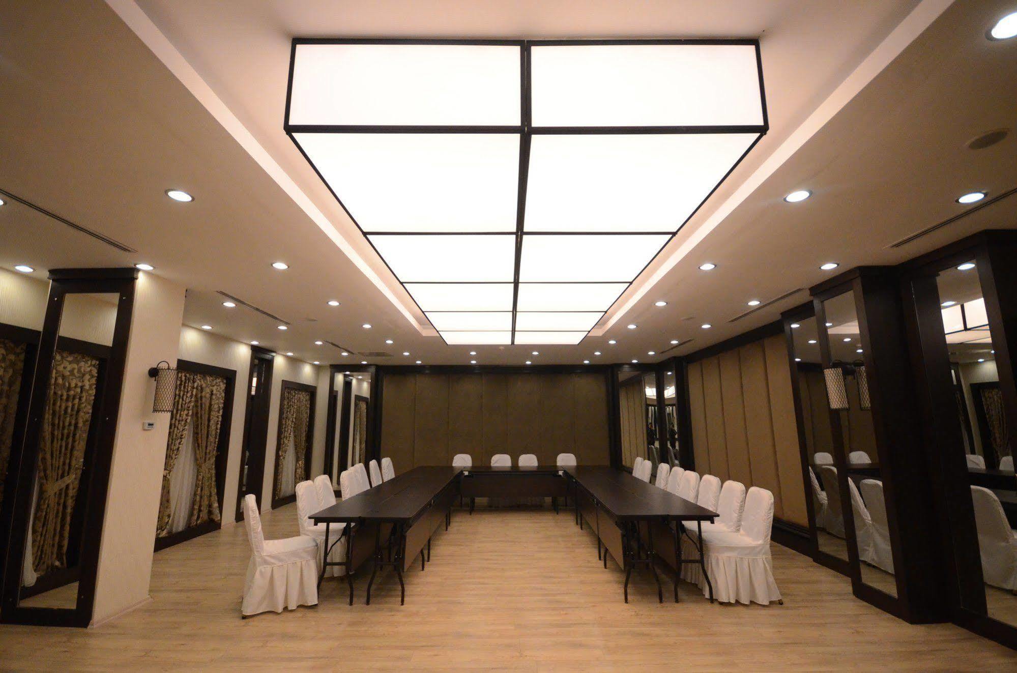 White Park Hotel Sarıkamış Exteriör bild
