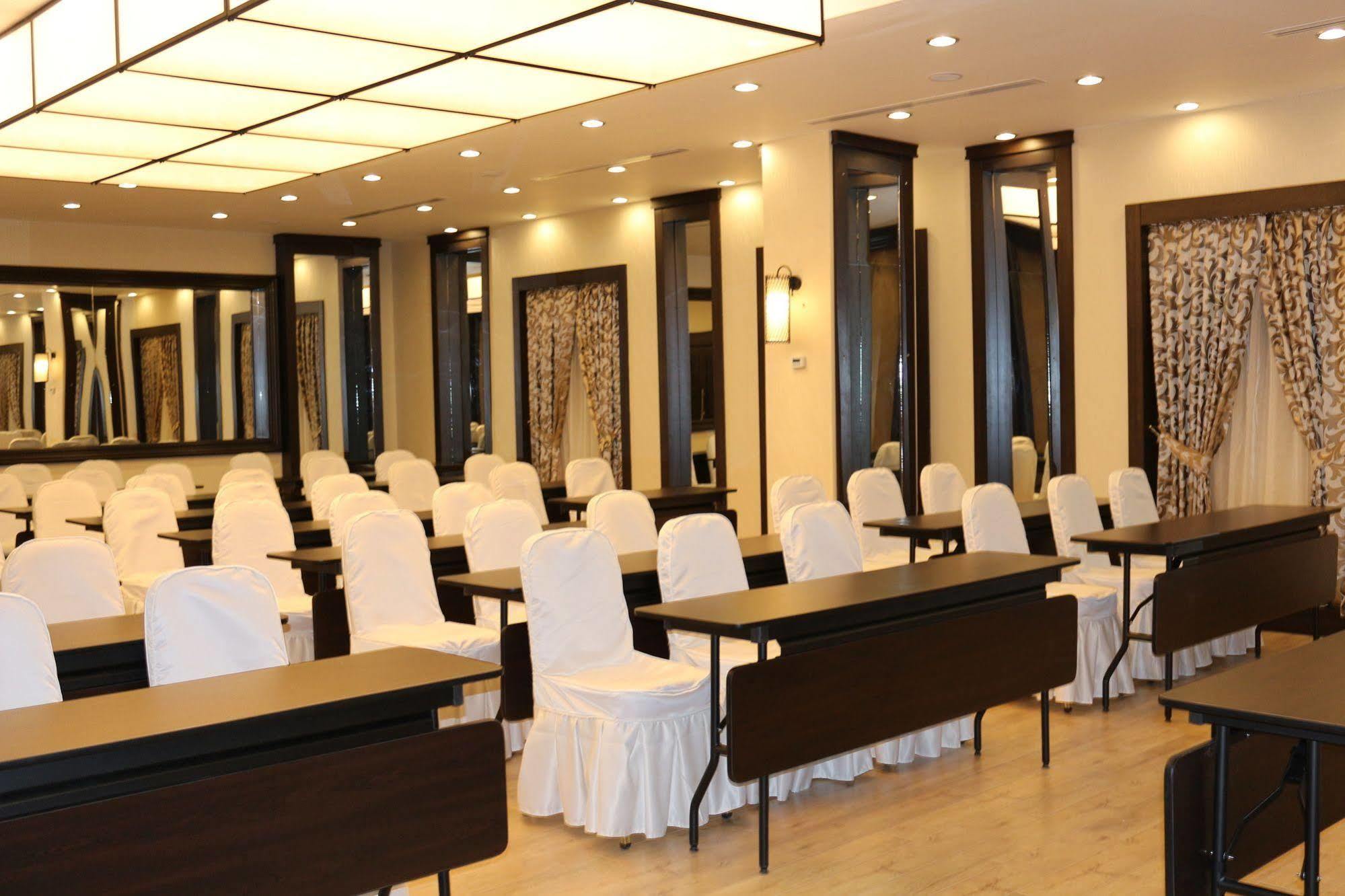 White Park Hotel Sarıkamış Exteriör bild